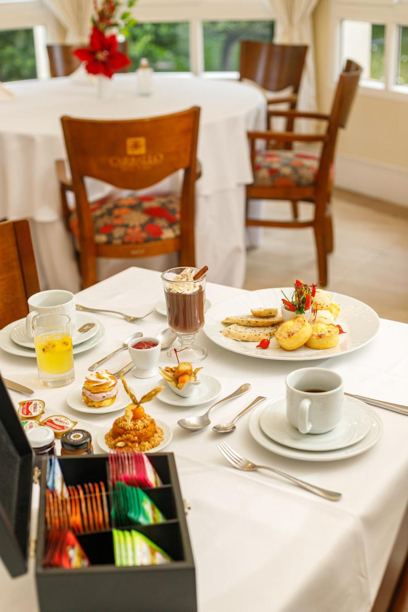 Hotel Carballo & 4*